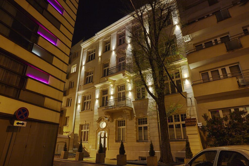 Apartamenty Alicja Krasków Exterior foto